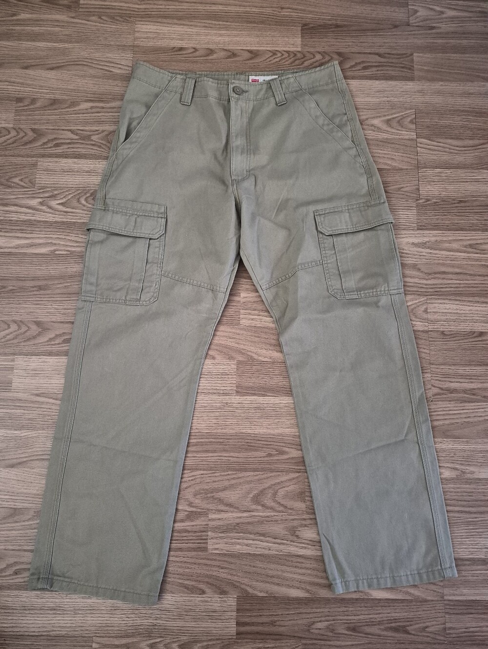 Wrangler Relaxed Fit Men's Cotton Tan Pants